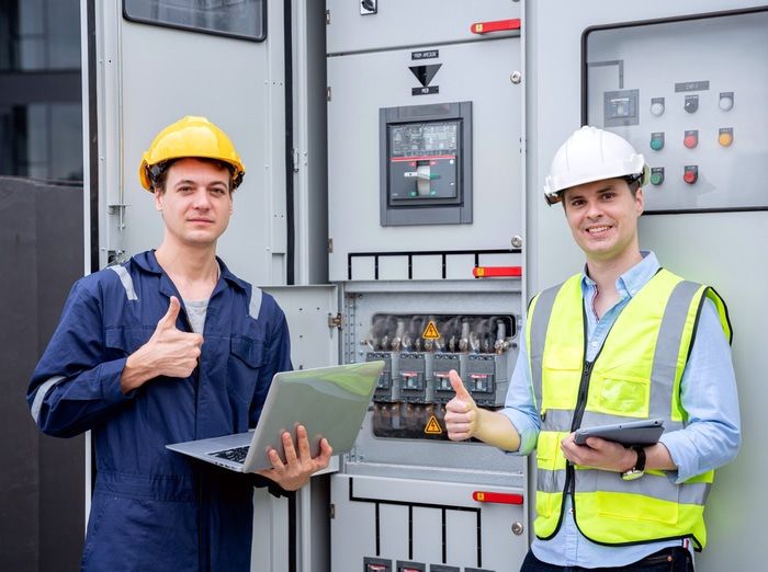 Chcesz zrobić okresowy przegląd instalacji elektrycznej w Piekarach Śląskich?