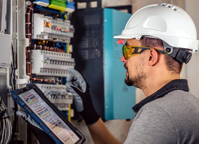 Potrzebujesz przeprowadzić okresowy przegląd instalacji elektrycznej w Będzinie?